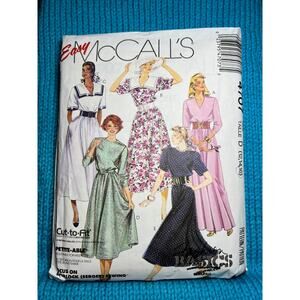 McCalls pattern 4707 Dress fit and flare sailor collar 1980s size 12 14 16